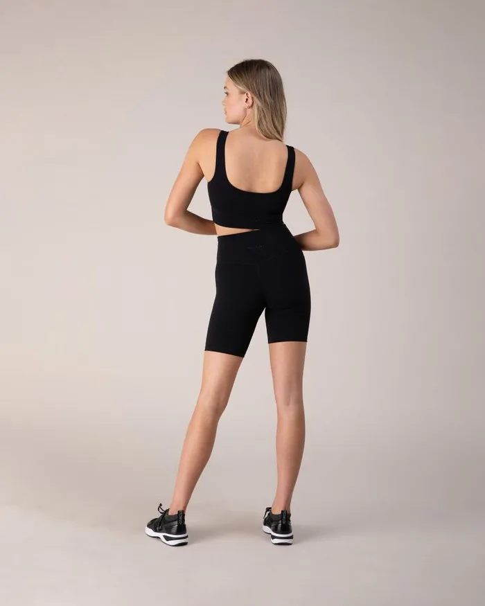 Adults Shorts Bloch BLOCHeverhold 8034 HighWaisted Shorts In Ebony Bloch Adults Shorts Bloch BLOCHeverhold 8034 HighWaisted Shorts In Ebony Bloch