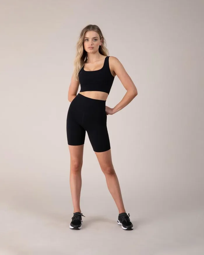 Adults Shorts Bloch BLOCHeverhold 8034 HighWaisted Shorts In Ebony Bloch Adults Shorts Bloch BLOCHeverhold 8034 HighWaisted Shorts In Ebony Bloch
