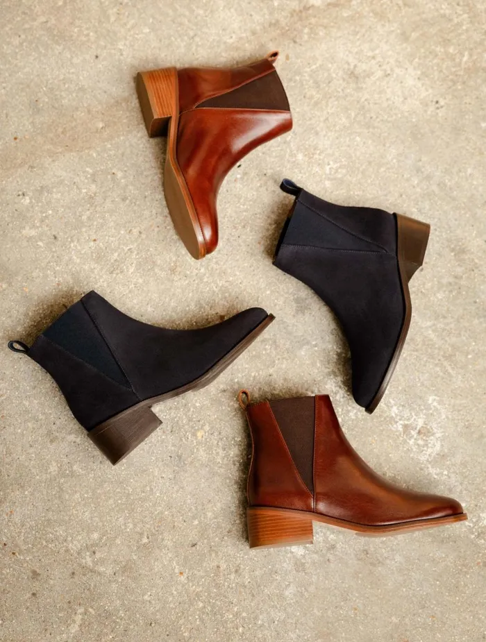 Camden Navy Women Bobbies Ankle Boots