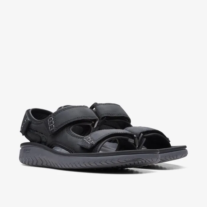 Clarks Sandals and Flip Flops Wesley Bay Black 8211 Men
