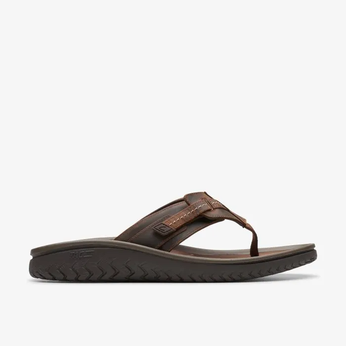 Clarks Sandals and Flip Flops WESLEY SUN Beeswax Leather 8211 Men