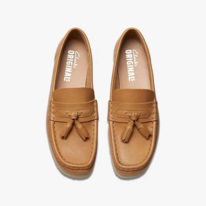 Clarks SlipOns Wallabee Loafer Mid Tan Leather 8211 Women