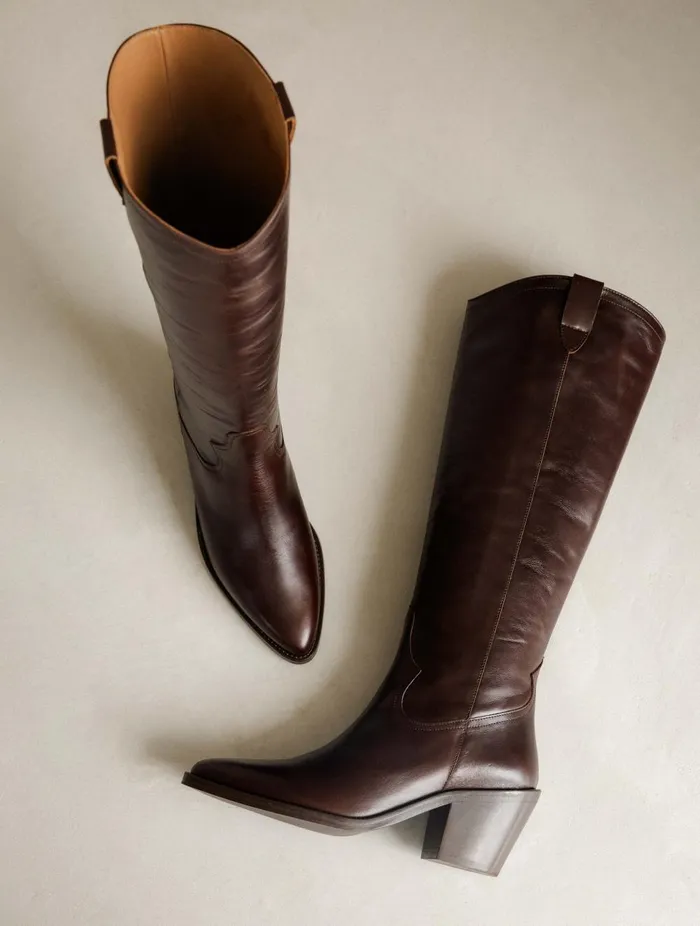 Dolores Irish Coffee Women Bobbies Knee High Boots