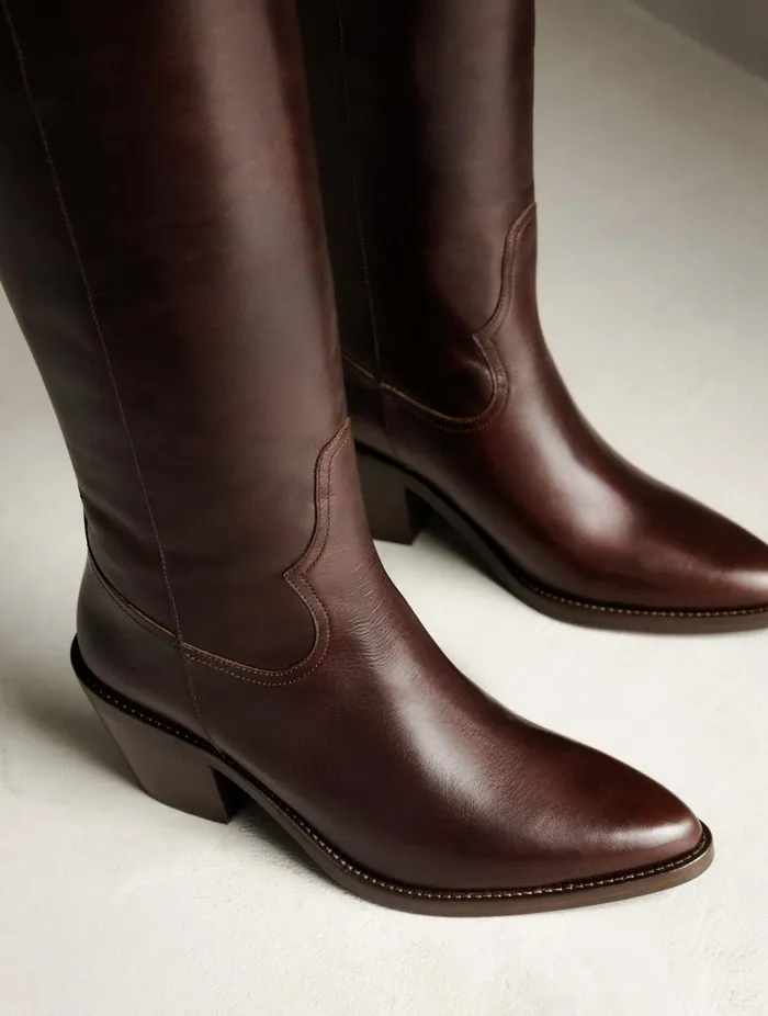 Dolores Irish Coffee Women Bobbies Knee High Boots