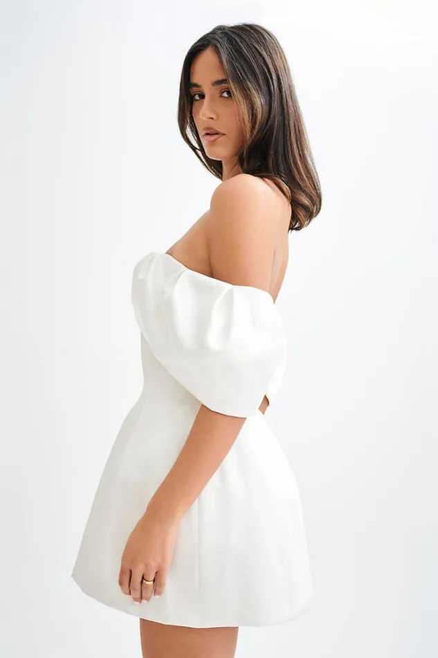 Dresses Women Meshki Portia Off Shoulder Satin Corset Dress 8211 White