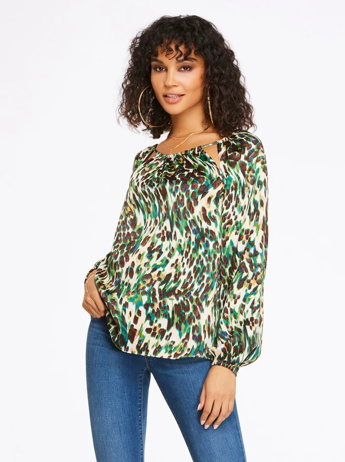 Jessica Simpson Tops Women Layla Top In Cheetah Ferns