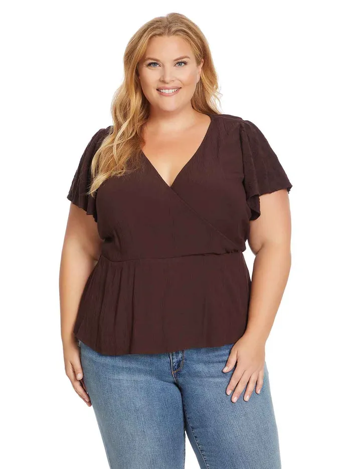 Jessica Simpson Tops Women Sariah Top In Coffee