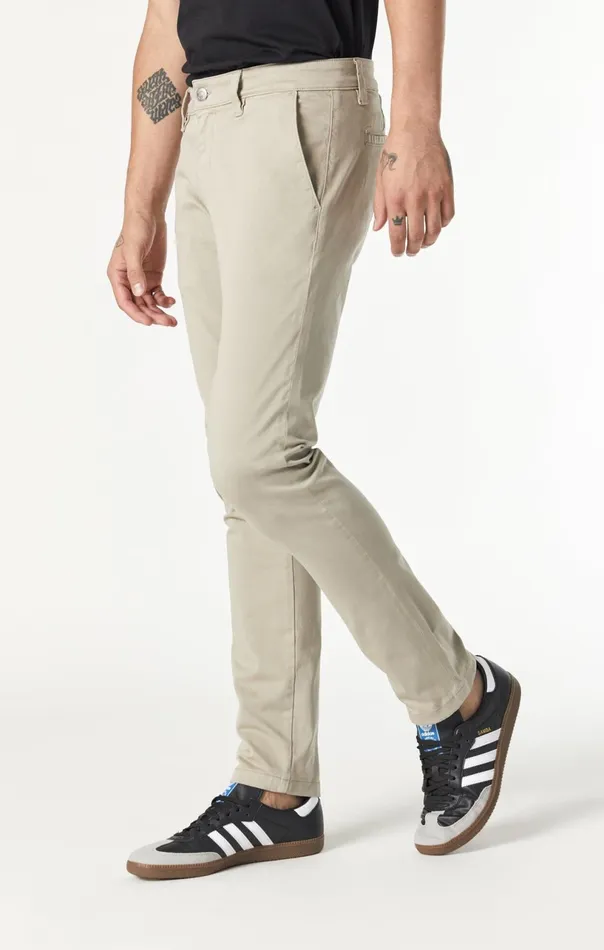 Johnny Slim Leg Chino In Laurel Oak Twill Men Mavi Jeans Pants Johnny Slim Leg Chino In Laurel Oak Twill Men Mavi Jeans Pants