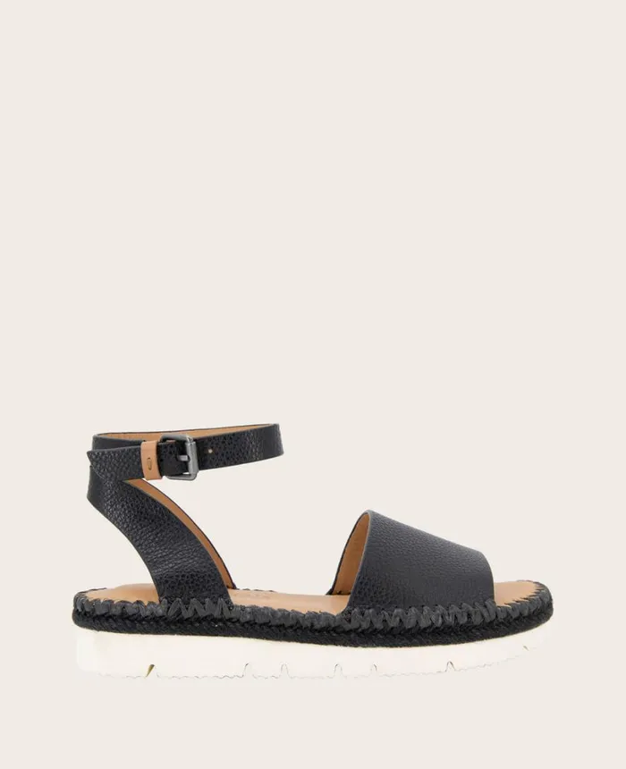 Kenneth Cole GENTLE SOULS Lucille Sandal Black Women Sandals and Wedges