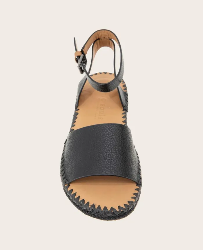 Kenneth Cole GENTLE SOULS Lucille Sandal Black Women Sandals and Wedges
