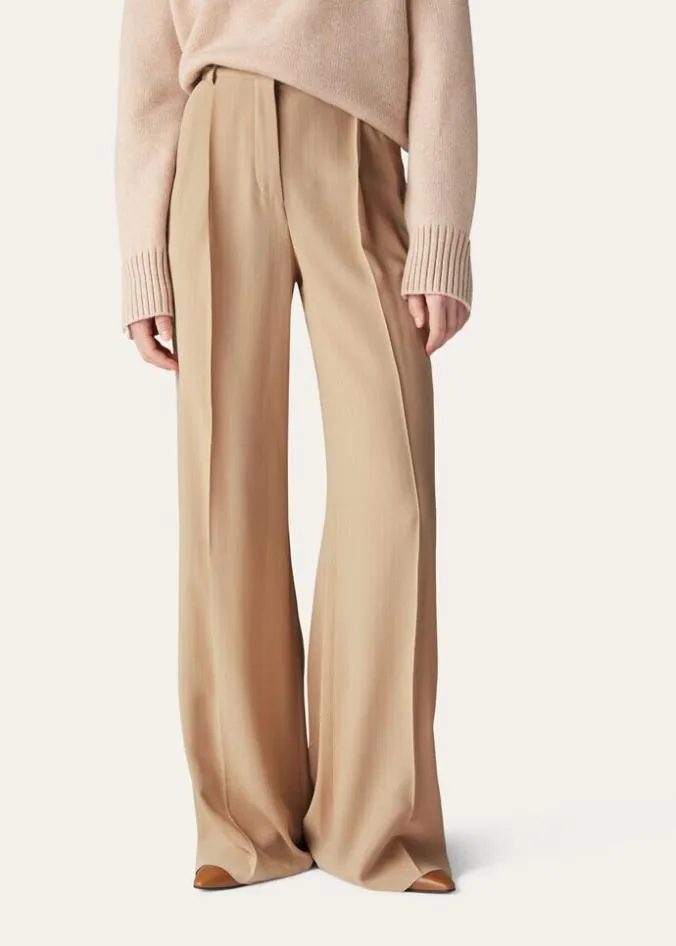 Loro Piana Trousers 038 Bermudas Jail Pants Natural Light Camel 8211 Woman