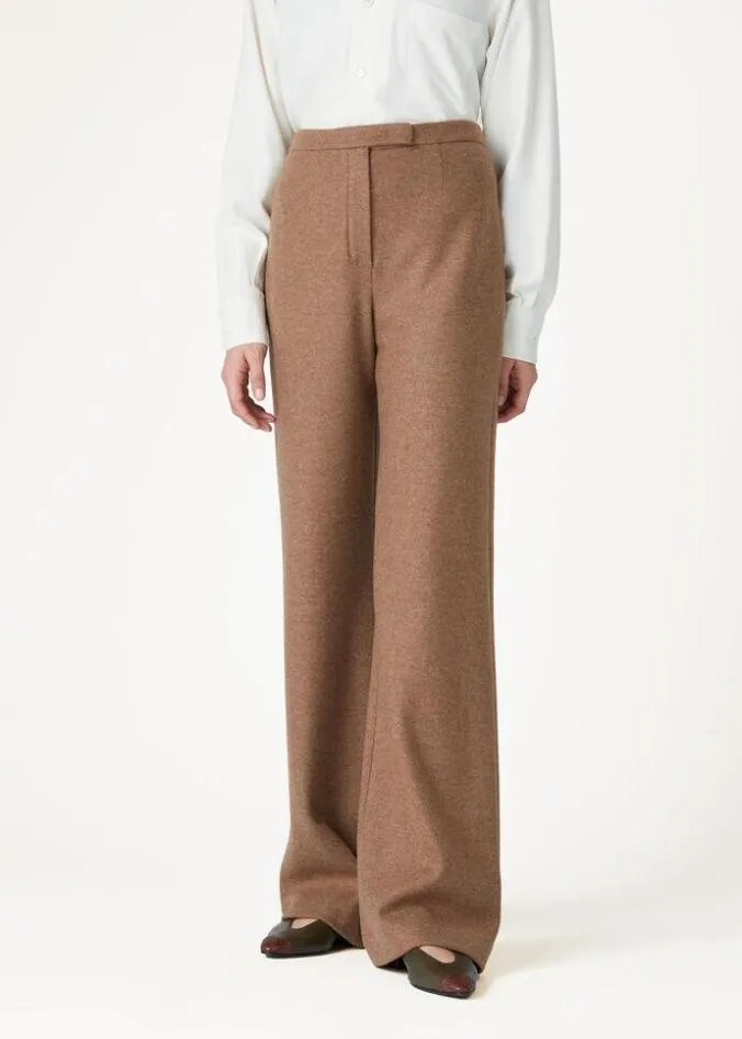 Loro Piana Trousers 038 Bermudas Robin Pants Caramel Cafe039 8211 Woman