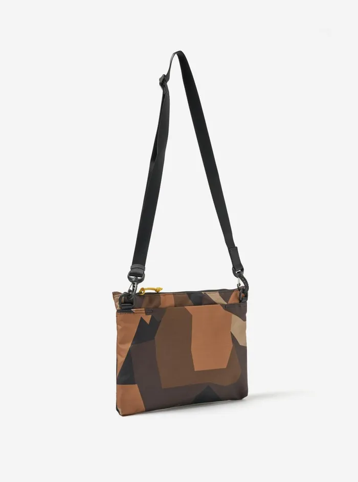 Men MasterPiece X Universal Works Shoulder Bag In Camo Recycled Tech Canvas Universal Works Bags