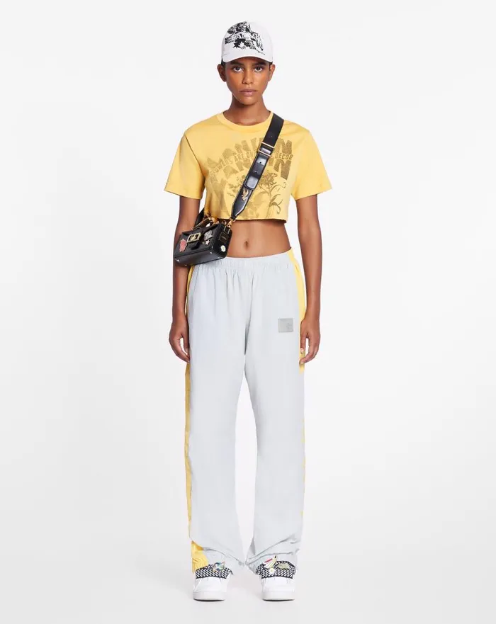 Men Pants and Shorts Lanvin Lanvin X Future Jogging Pants With Contrasting Stripes Eagle Grey Men Pants and Shorts Lanvin Lanvin X Future Jogging Pants With Contrasting Stripes Eagle Grey