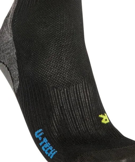 Men RU True Motion Aion Men Running Socks Black FALKE Running Socks