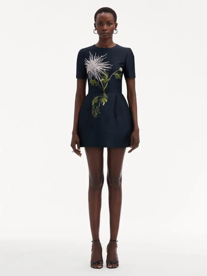 Oscar De La Renta Dresses Chrysanthemum Jacquard Short Sleeve Dress White Navy 8211 Women