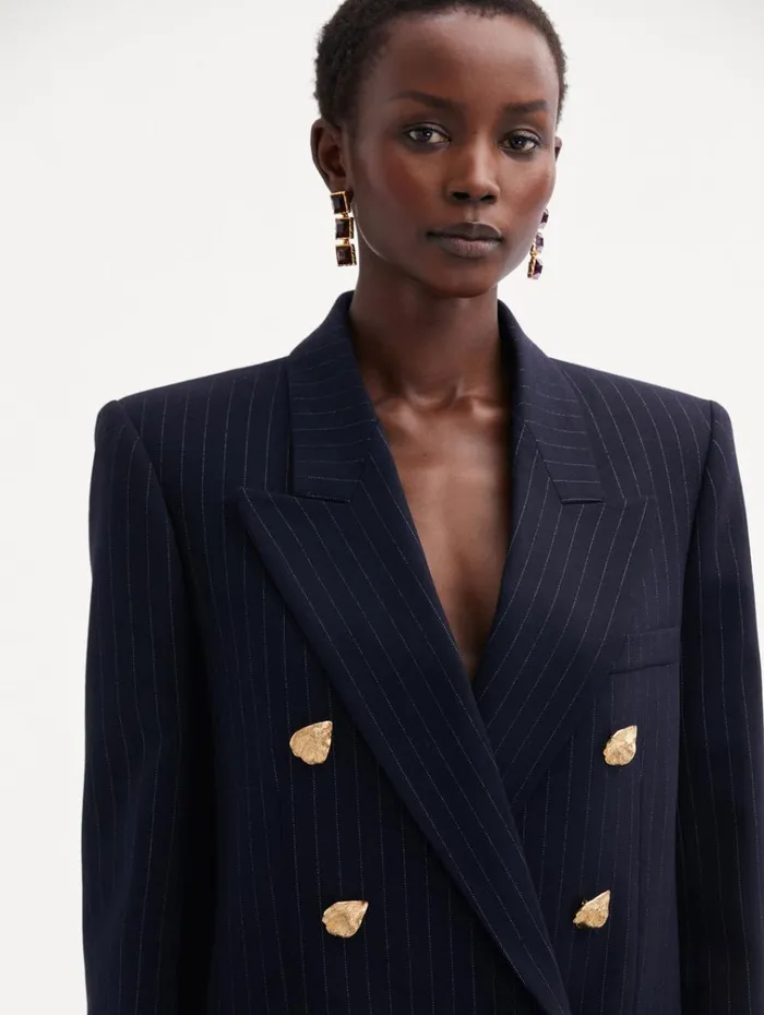 Oscar De La Renta Jackets and Coats Pinstriped DoubleBreasted Jacket Navy and White 8211 Women Oscar De La Renta Jackets and Coats Pinstriped DoubleBreasted Jacket Navy and White 8211 Women