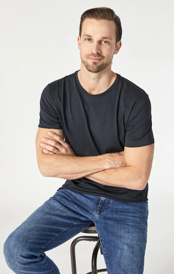 Raw Edge Neck TShirt In Black Men Mavi Jeans TShirts Raw Edge Neck TShirt In Black Men Mavi Jeans TShirts