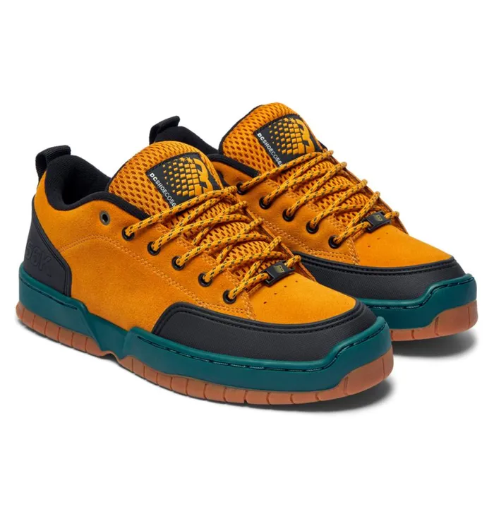 Sneakers Men DC Shoes Bronze56K X DC Clocker Shoes Wheatblack