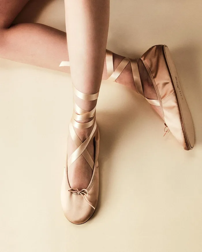 Sophia Ballet Flats 8211 Satin Beige Women Repetto Ballet Flats