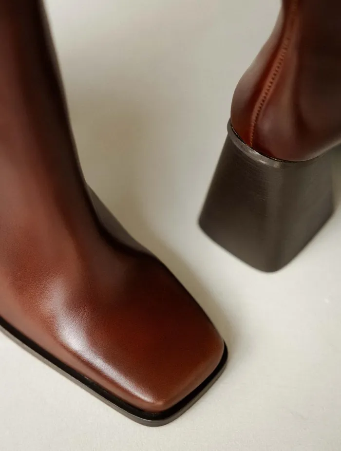 Tamar Turkish Coffee Women Bobbies Knee High Boots