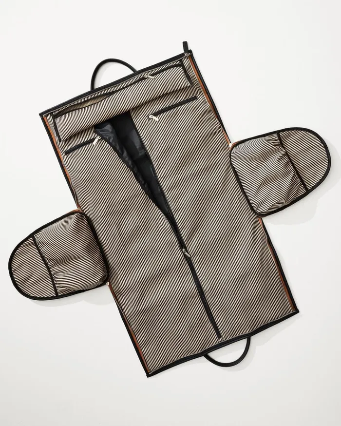 Tommy Bahama Capri Navy 2in1 Garment Duffel Bag Navy MenBig and TallWomenBeach and Home Luggage and Travel Tommy Bahama Capri Navy 2in1 Garment Duffel Bag Navy MenBig and TallWomenBeach and Home Luggage and Travel