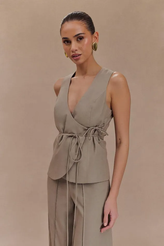 Tops Women Meshki Brandi Linen Sleeveless Wrap Top 8211 Pebble