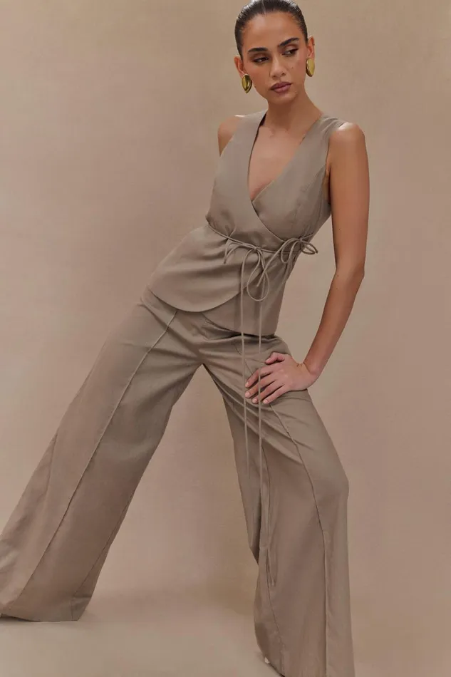 Tops Women Meshki Brandi Linen Sleeveless Wrap Top 8211 Pebble