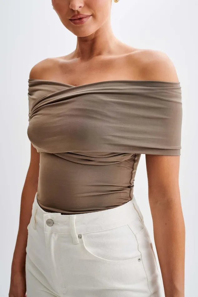 Tops Women Meshki Lourdes Slinky Off Shoulder Top 8211 Coco