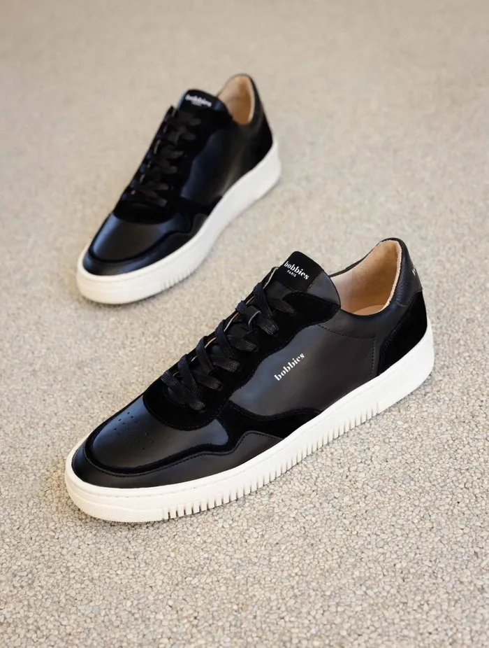 Travis Deep Black Men Bobbies Sneakers