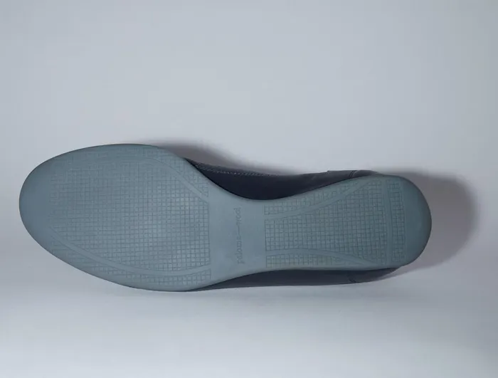 Women Miles Navy Paloma Wool Sneakers