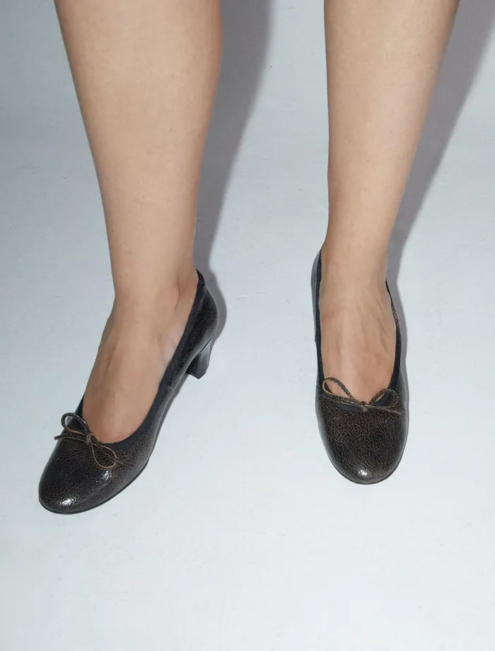 Women Petra Black Paloma Wool Pumps