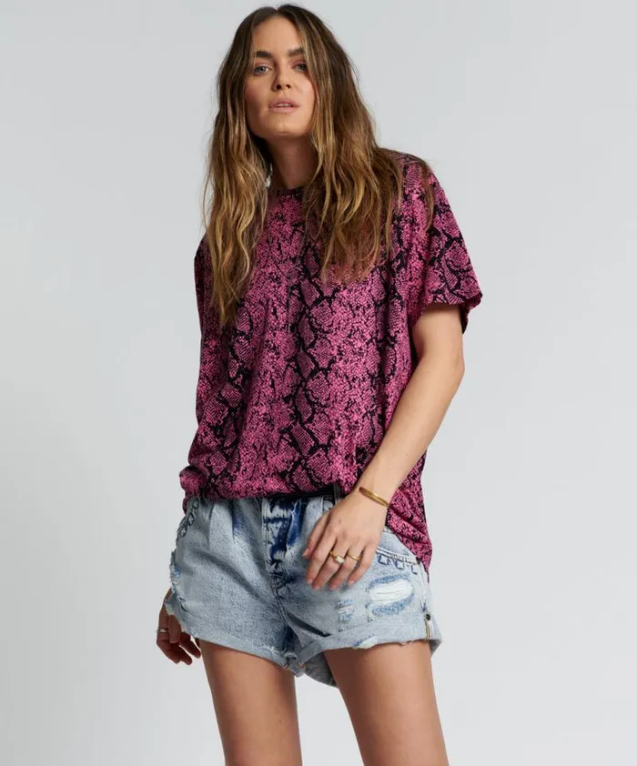 Women SNAKE HAND PRINTED ORGANIC CREW TEE One Teaspoon Organic Tees