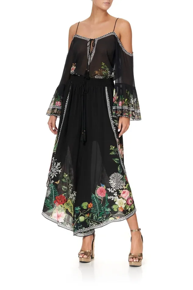 Women Trousers and Leggings Camilla Curved Hem Pant Raised With Wolves