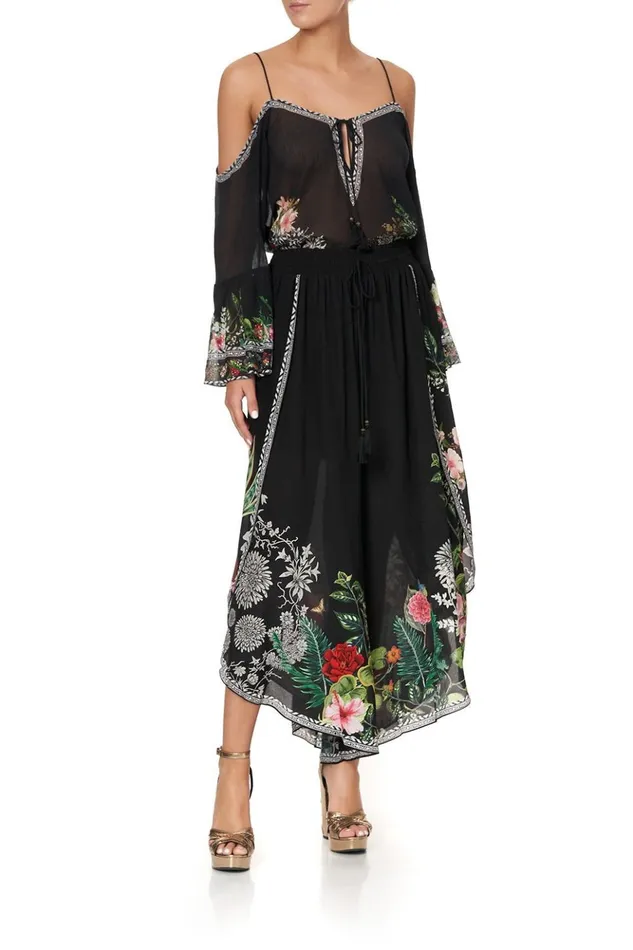 Women Trousers and Leggings Camilla Curved Hem Pant Raised With Wolves