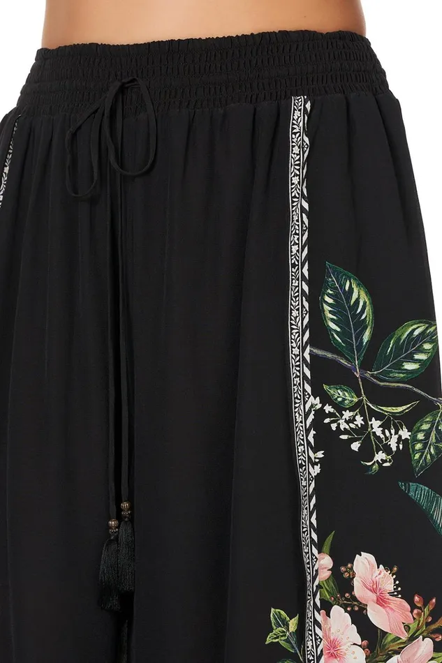 Women Trousers and Leggings Camilla Curved Hem Pant Raised With Wolves