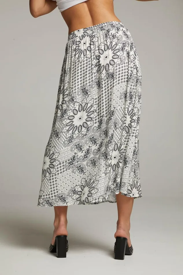 Womens Chaser Brand Bottoms Darby Paisley Bandana Midi Skirt