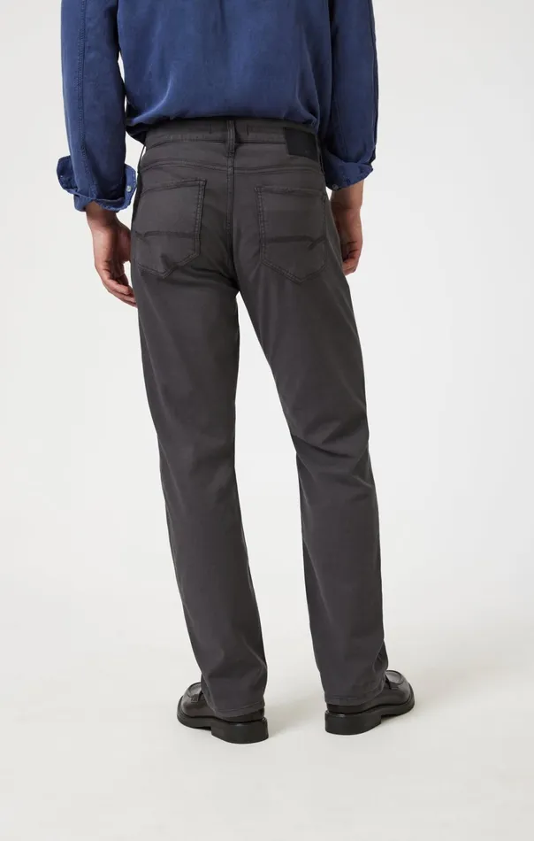 Zach Straight Leg In Ash Luxe Twill Men Mavi Jeans Pants Zach Straight Leg In Ash Luxe Twill Men Mavi Jeans Pants